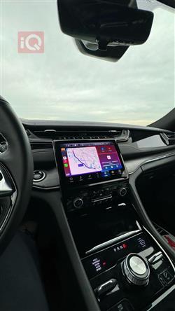 جیپ گراند شیرۆکی